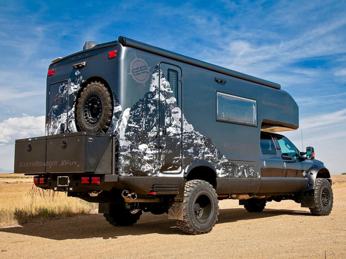 EarthRoamer XV-LTS Expedition Vehicle - IMBOLDN
